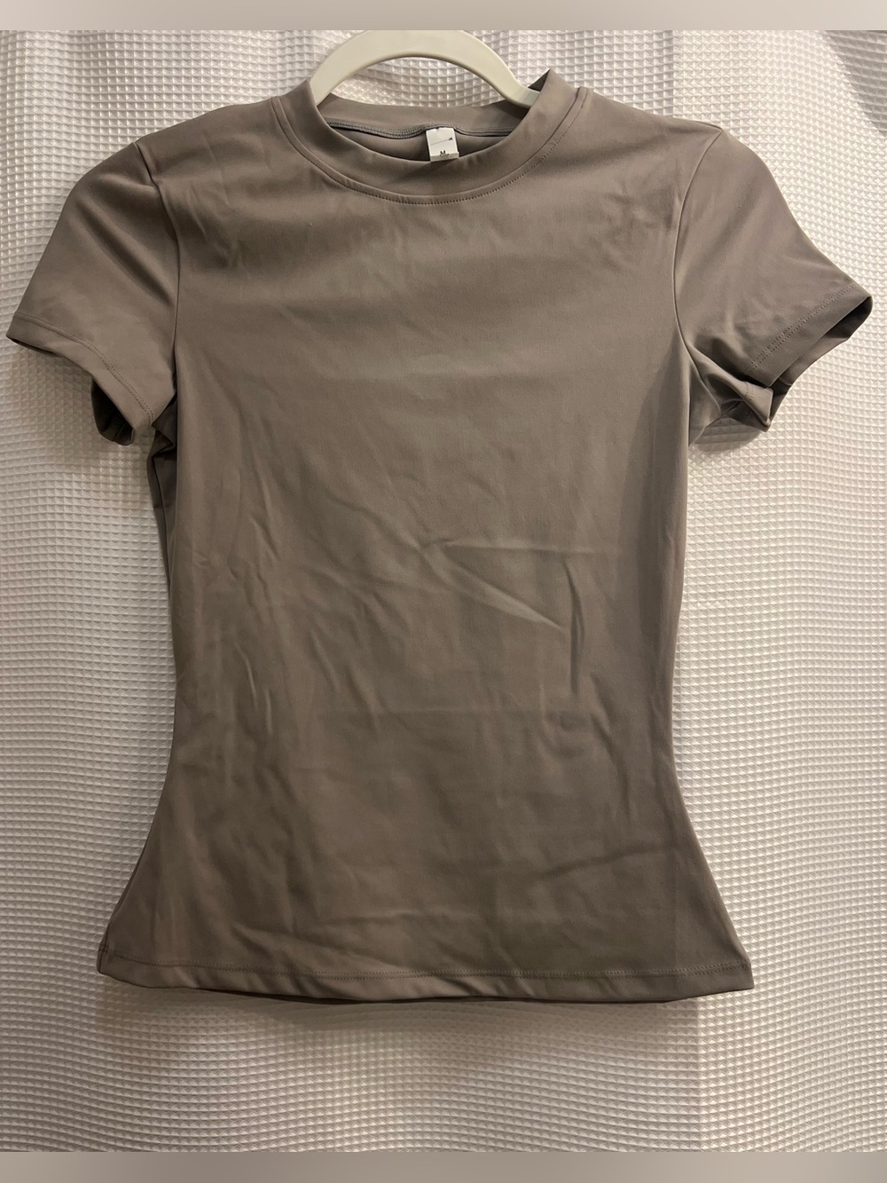 Women's Crew Neck fitted Short Sleeve Top - Gray
